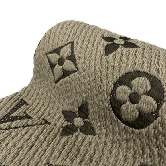 LOUIS VUITTON Eschar Progo Mania Verone - Unconfirmed Scarf 427-050325 - Picture 4 of 5